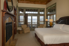 Mountain Top Resort Jewel Guest House master bedroom 2