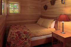 Mountain Top Resort Tree House with Mountain Aire - Bedroom