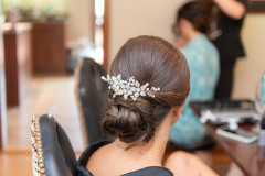 bridal hair for a summer wedding.